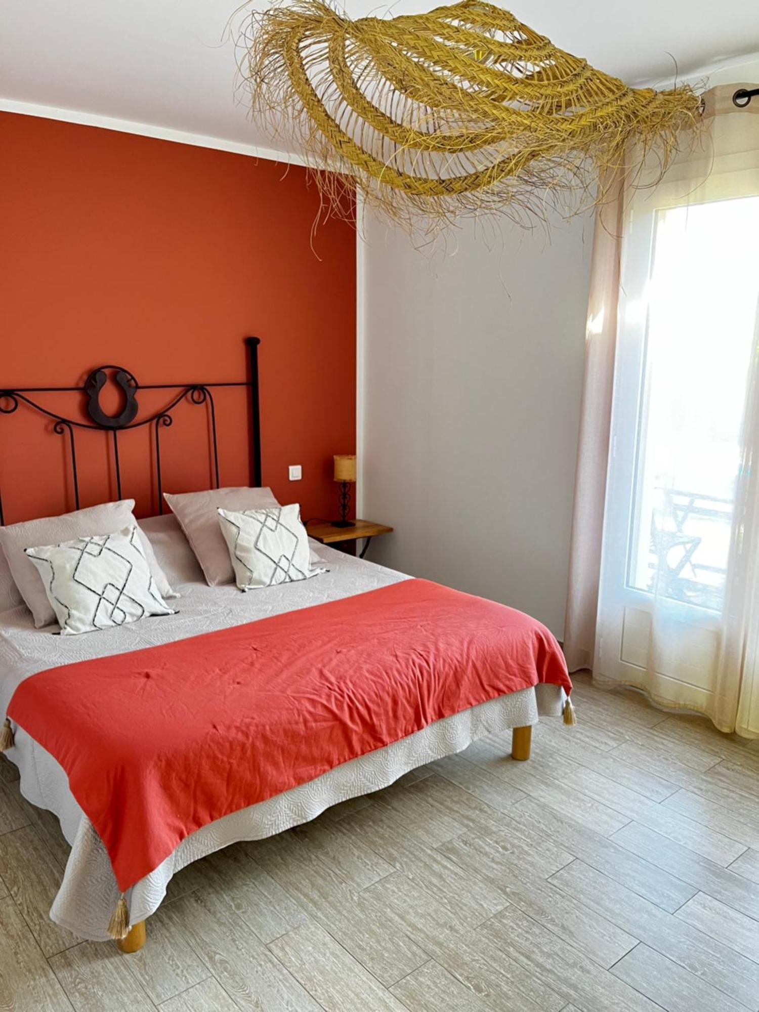 Casa Eva Maria Bed and Breakfast Patrimonio Exteriör bild